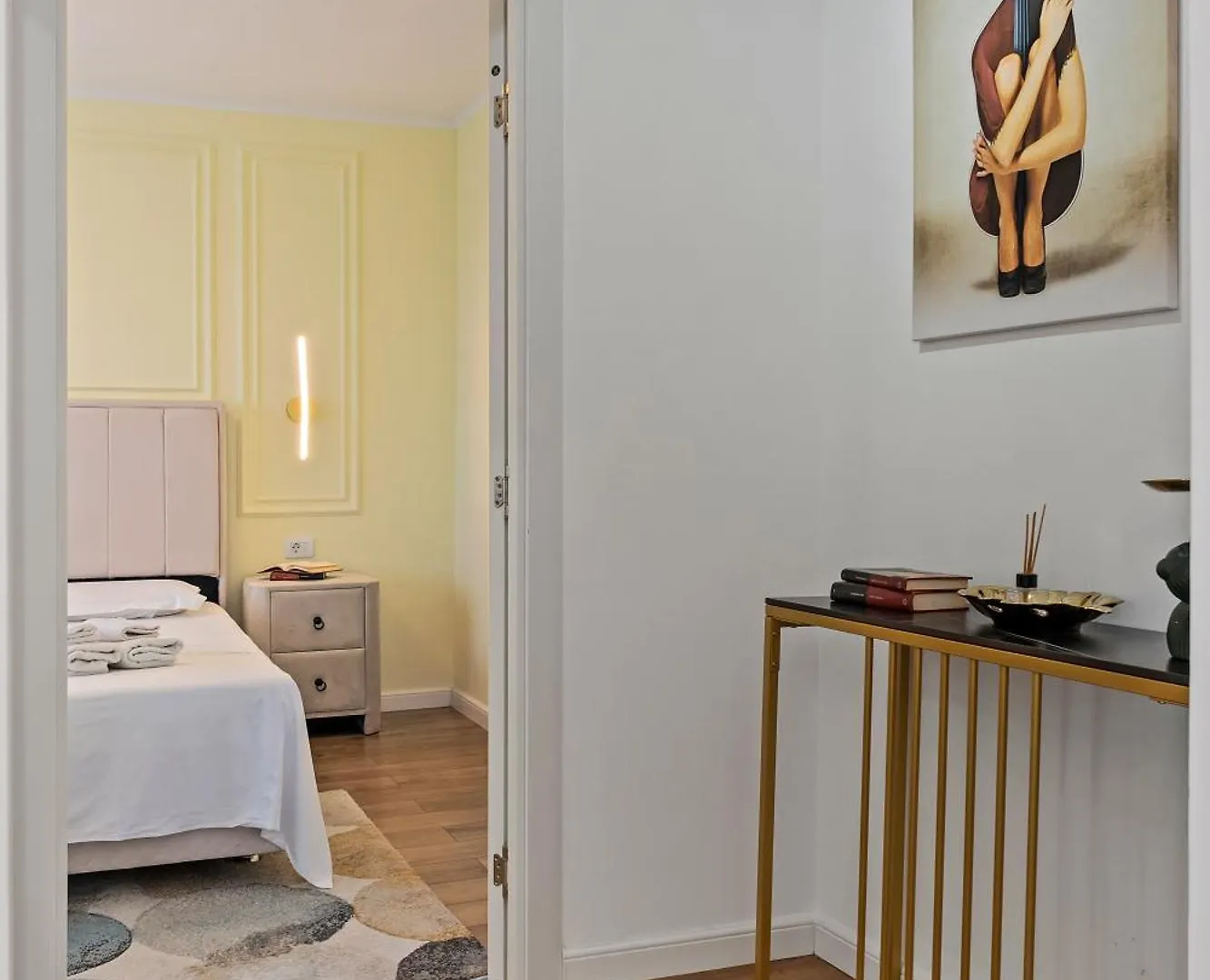 Apartament De Lux Moghioros Park Bucharest