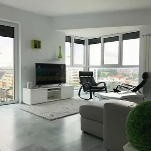 Luxury Westpark 2 With View Bucureşti