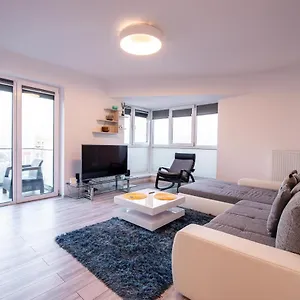 Luxury Westpark 2 Presidentialsuite With View W4 Bucureşti